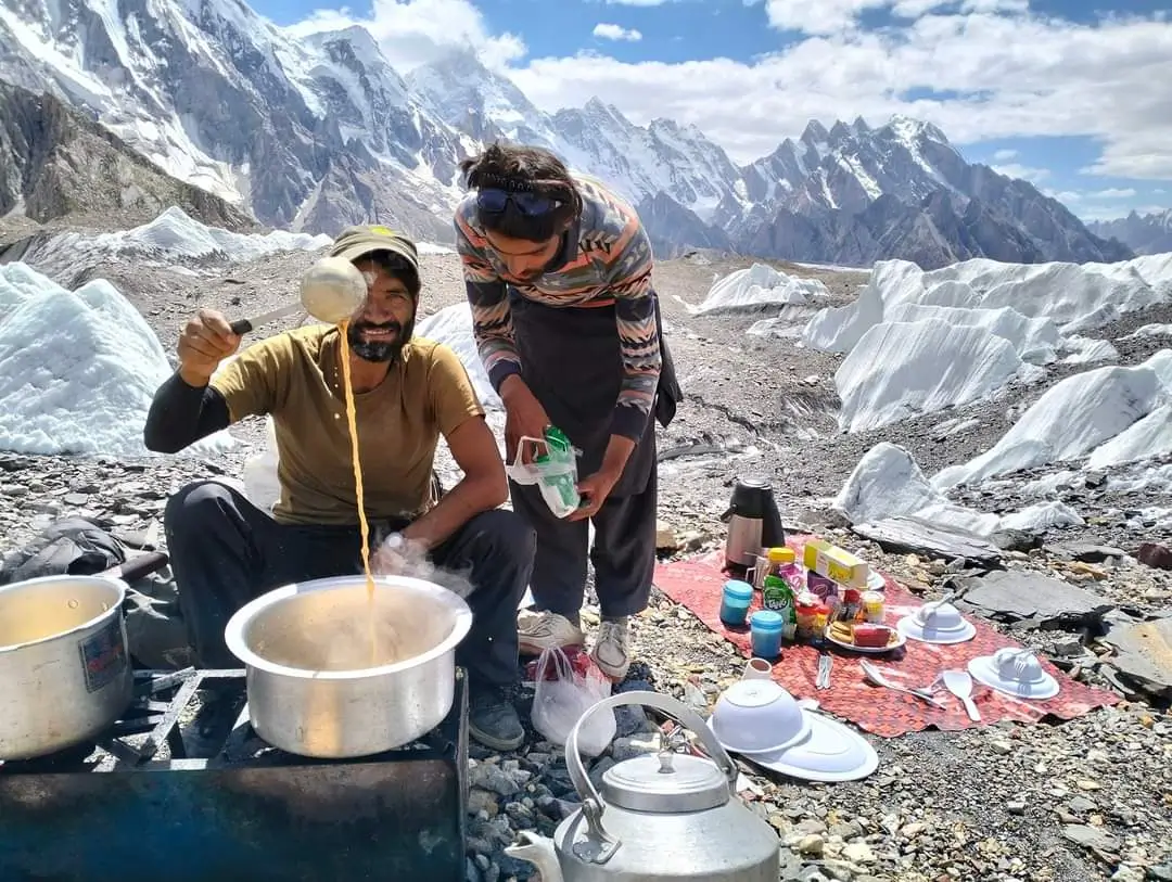 k2 base camp trek guide