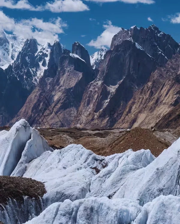 K2 base camp trek - Baltoro glacier
